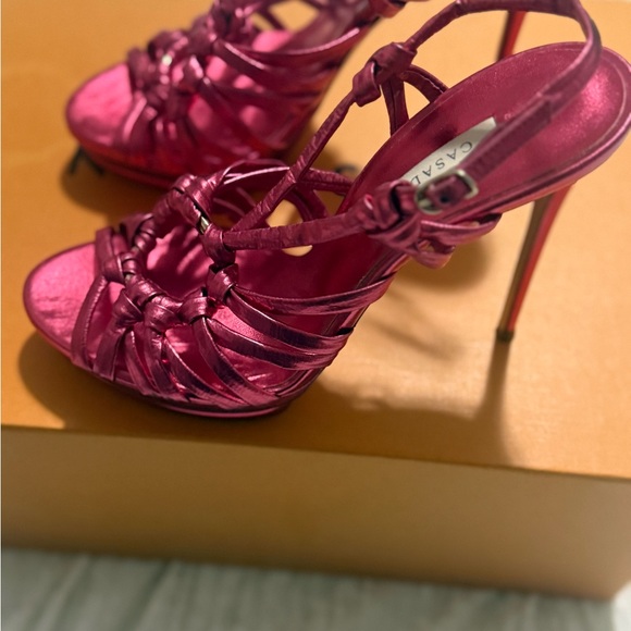 Casadei Women's Pink Strappy Sandals - Picture 5 of 10